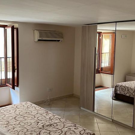 Casa Emilia Apartman Nápoly Kültér fotó