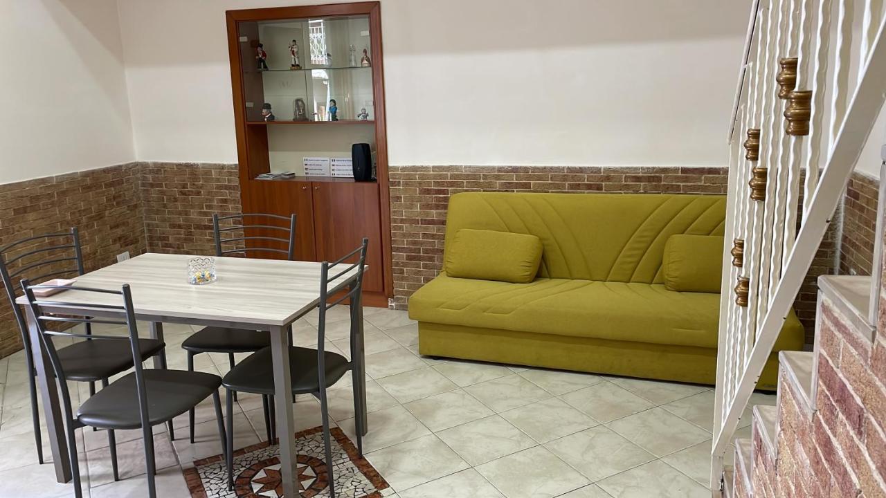 Casa Emilia Apartman Nápoly Kültér fotó